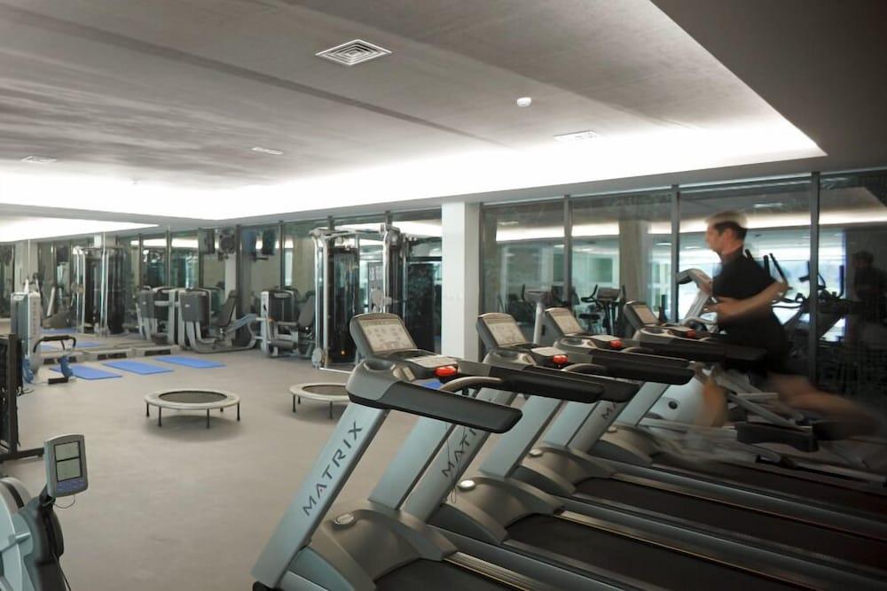 Melia Braga Hotel & Spa Dış mekan fotoğraf The gym at the National Olympic Centre, Lee Valley