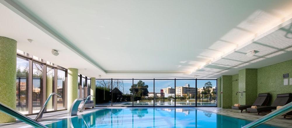 Melia Braga Hotel & Spa Dış mekan fotoğraf The pool