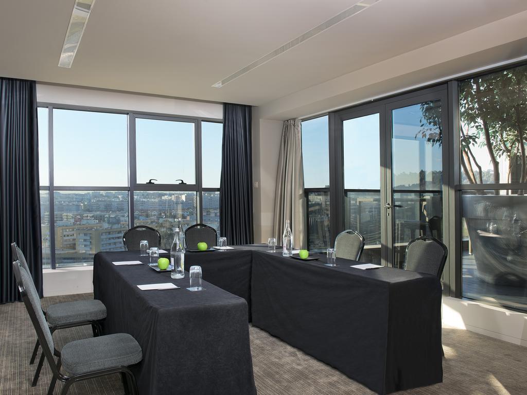 Melia Braga Hotel & Spa Dış mekan fotoğraf Meeting room