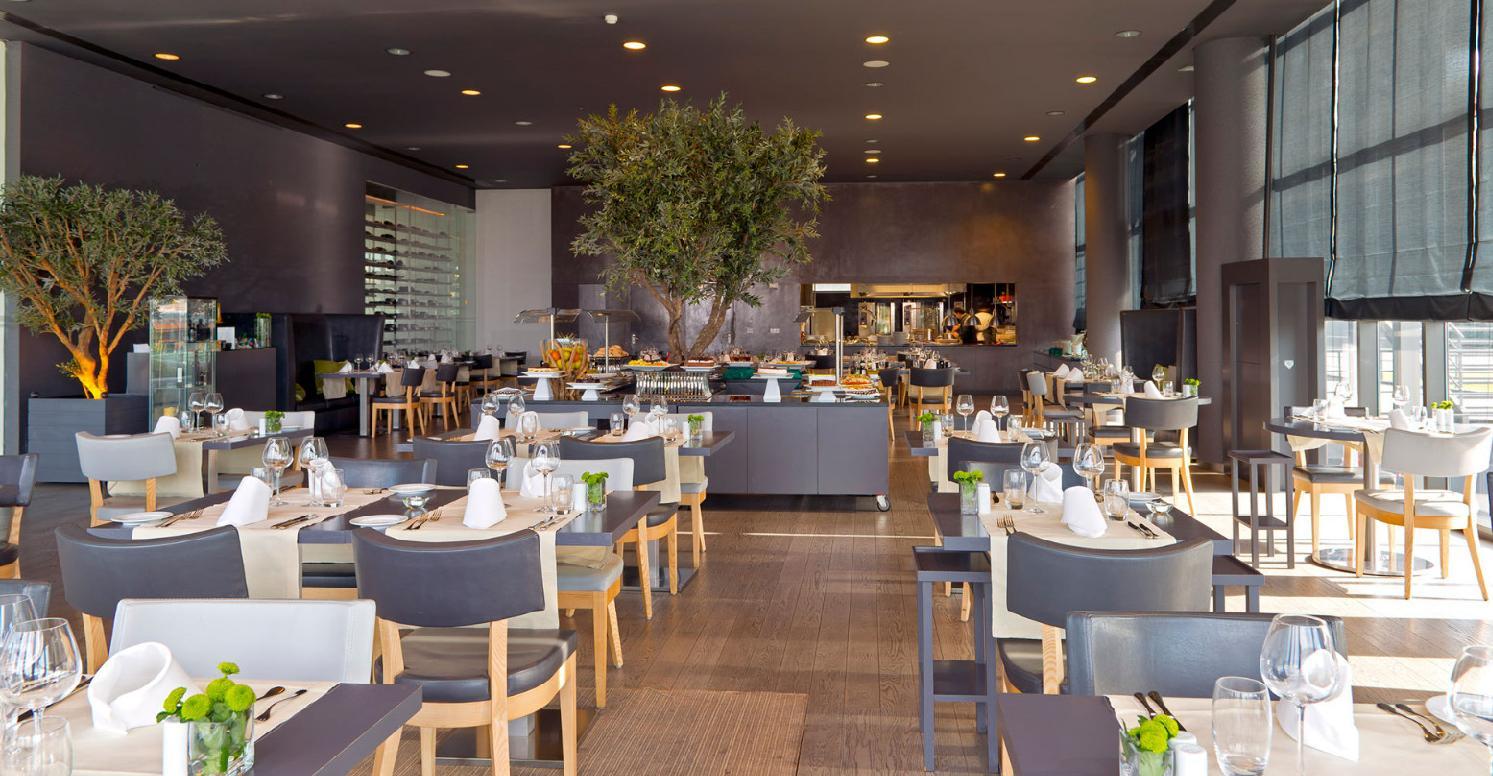 Melia Braga Hotel & Spa Dış mekan fotoğraf Restaurant